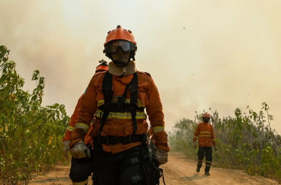 Center 19082025 bombeiros