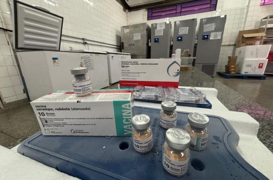 Center sarampo helton davis 730x480