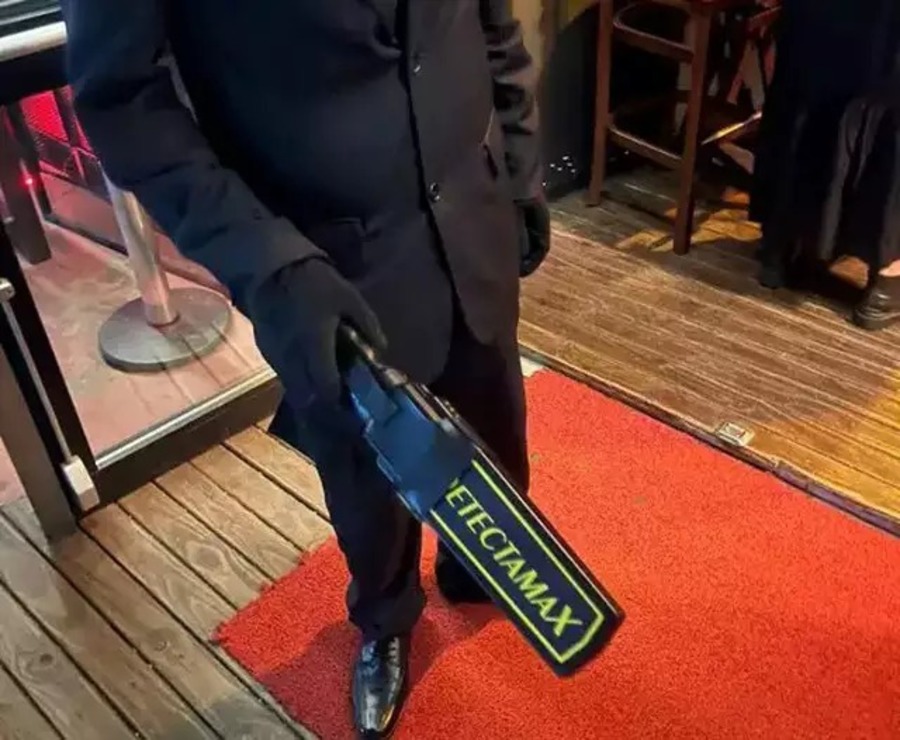 Center whatsapp image 2025 10 09 at 15.04.41