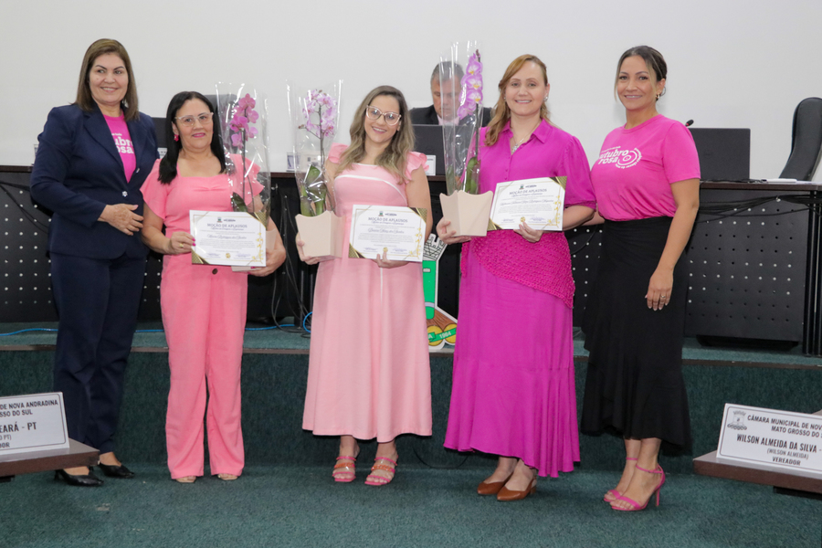 Center 31102025 outubro rosa