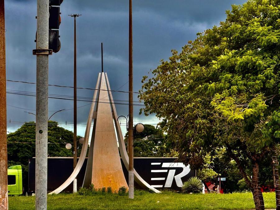 Center center whatsapp image 2025 02 05 at 15.54.57