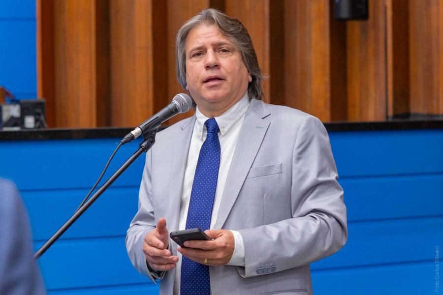 Center 01112025 caravina