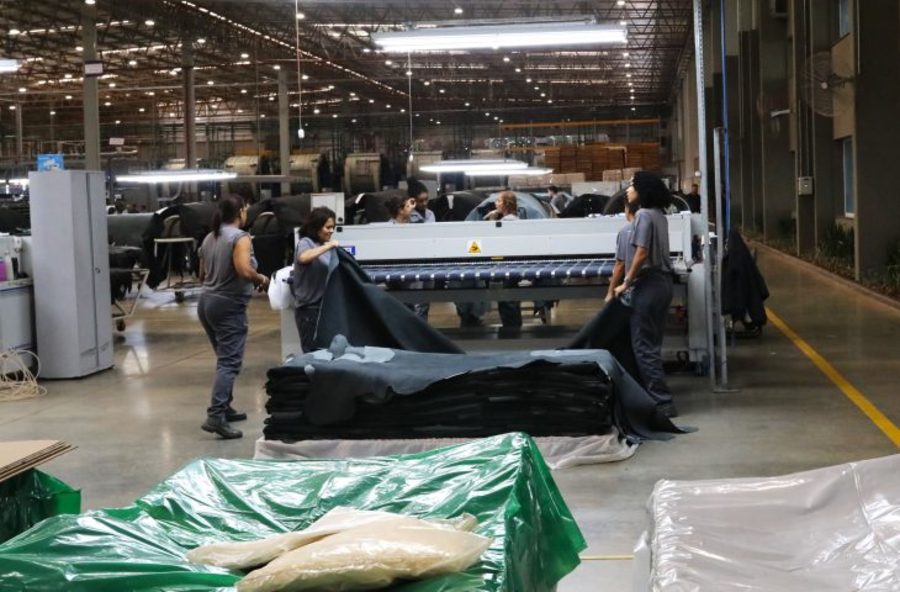 Center industria foto saul schramm 5 730x480 1 