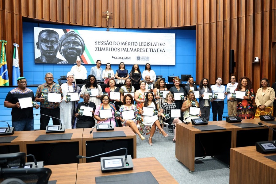 Center whatsapp image 2025 11 19 at 09.31.21