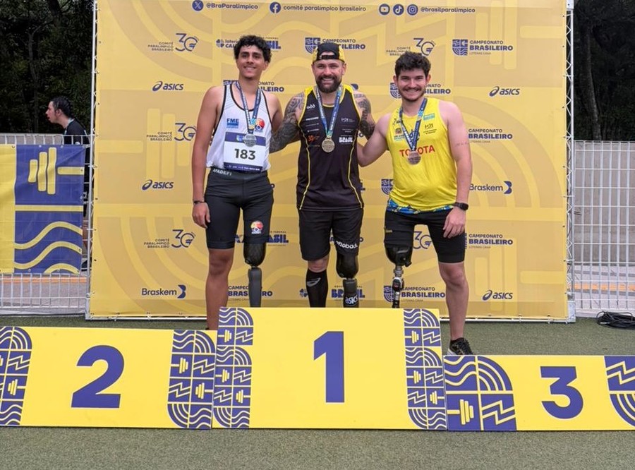 Center whatsapp image 2025 12 02 at 10.48.45