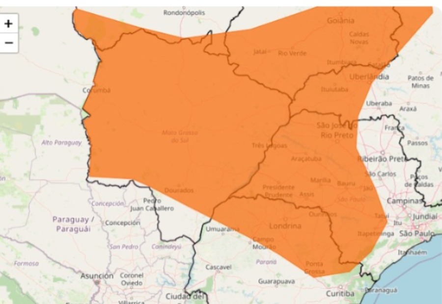 Center whatsapp image 2025 12 08 at 16.26.25