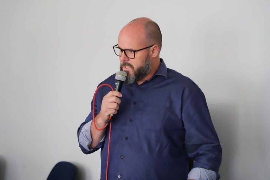 Center center whatsapp image 2023 04 11 at 15.13.08