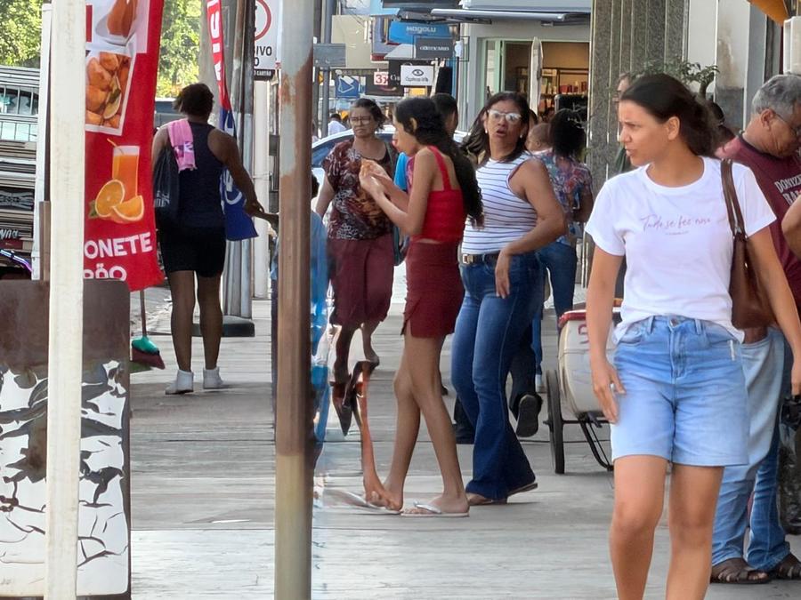 Center whatsapp image 2025 12 18 at 09.23.38