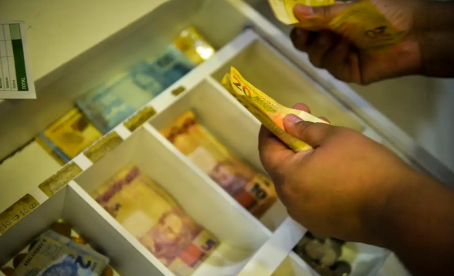 Center 30122025 fgts