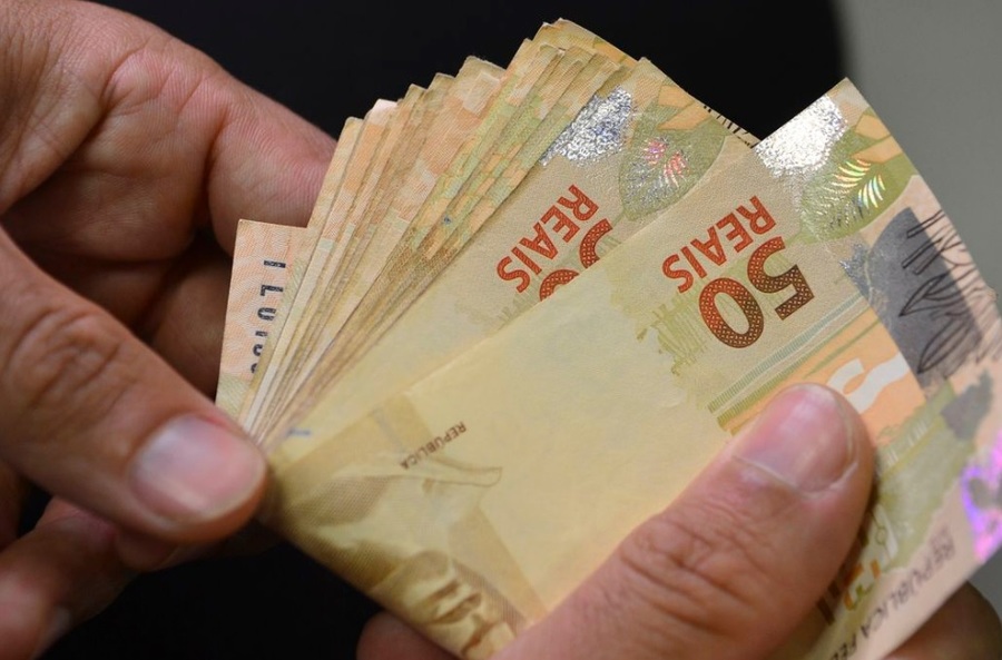 Center 13012026 dinheiro