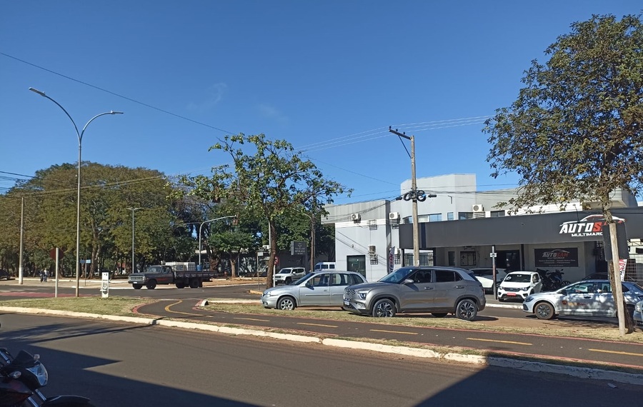 Center 0c3c135f f46b 4725 a7f0 45f1d30181c5