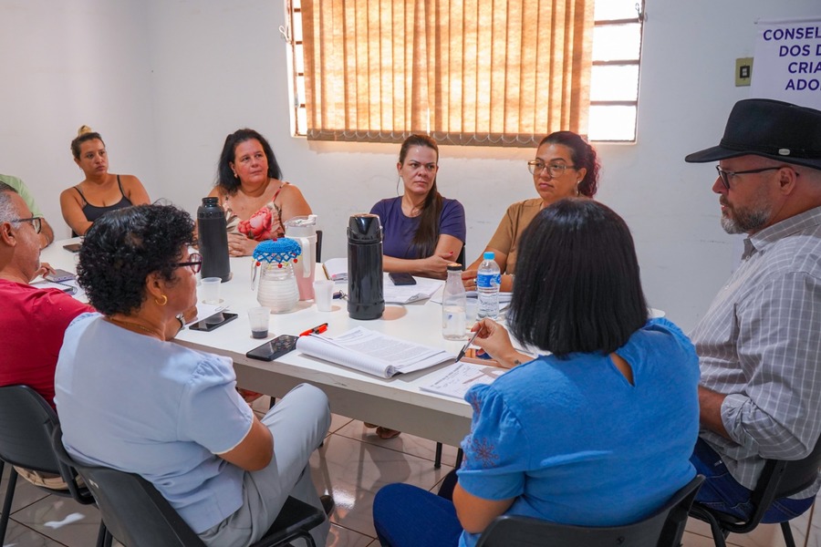 Center reuni o conselho tutelar 