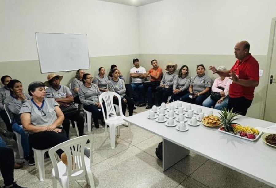 Center 02022026 laranja