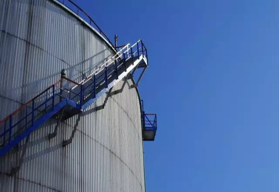 Center whatsapp image 2026 02 10 at 08.47.47